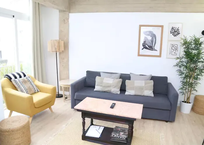 Golden Crown 아파트